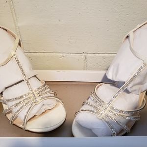 David's Bridal NEVER WORN satin Rhinestone sandal